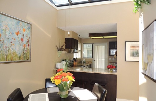 North Oyster Condo | "INN OF THE SEA" : A Vancouver Island Waterfront Vacation Paradise: