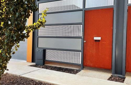 Mildura Central Business District Apartment | Inner City Stay Mildura