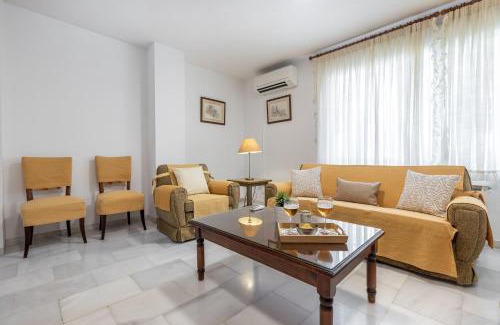 Armilla Apartment | Inspiración y Confort cerca del PTS y de Fermasa