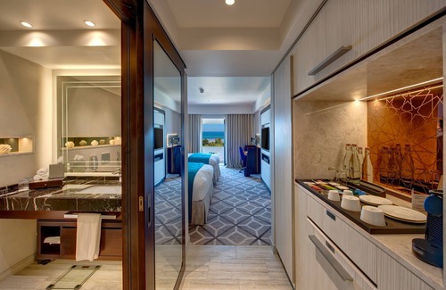 Shati Al Qurum Hotel | InterContinental Muscat by IHG