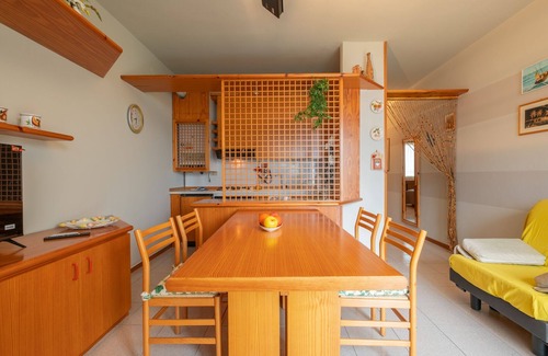 Clusane Apartment | Interno 18 - One Bedroom Apartment, Sleeps 4