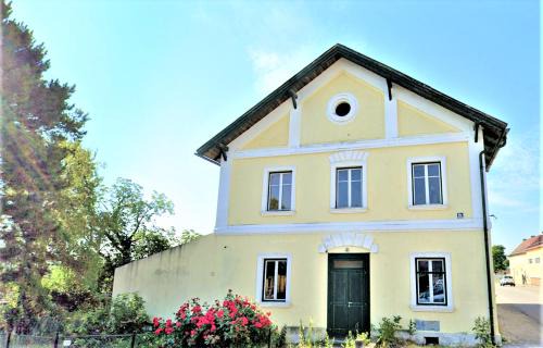 Hadersdorf-Kammern Apartment | Intimate Studios Hadersdorf