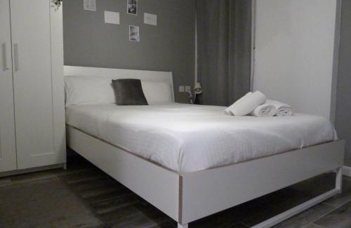 Benicalap Apartment | Intimo y Acogedor "algunos" con Bañera Hidromasaje