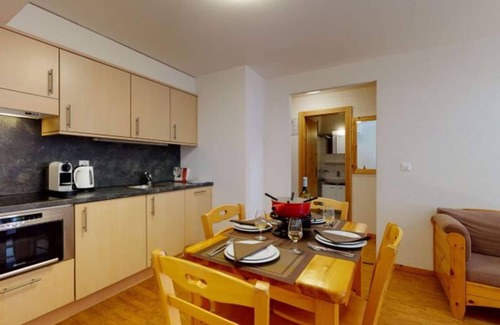 Saint-Pierre-de-Clages Apartment | Inviting apartment near village center