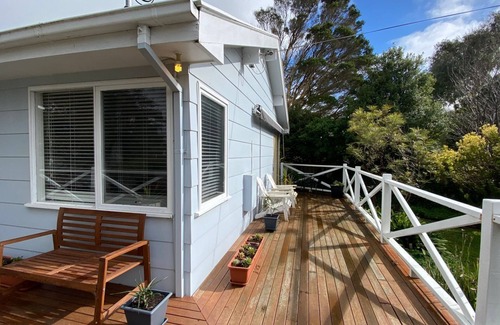 Inverloch House | Invy Escape - Linen Included