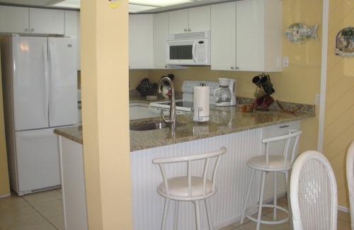 Independence Square House | IRB Island Cottages Lower Cottage 300 Gulf blvd. Indian Rocks Beach, FL