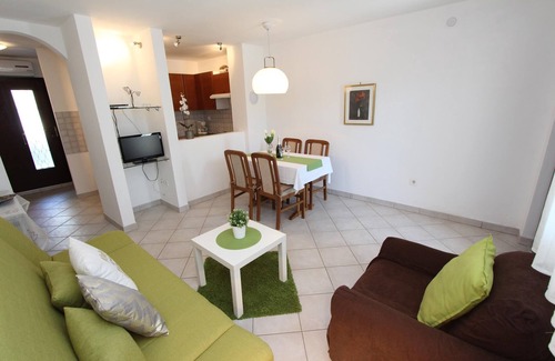 Vintijan Apartment | IRENA One-Bedroom Apartment