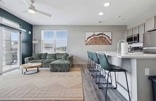 Whitestown Apartment | IRIE Living, Replenish Kg 2Bd+Gym+Pool, BRAND NEW!