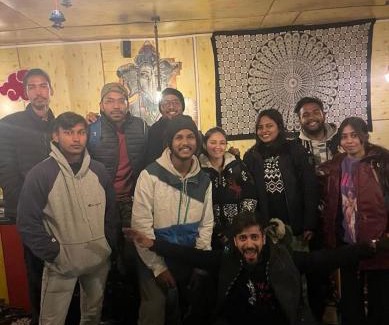 Tosh Hotel | IRIS cozy stay and cafe