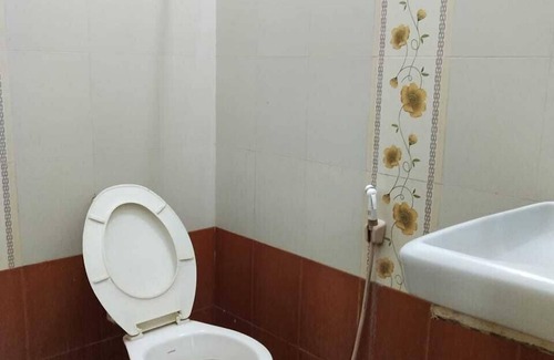 Davanagere Hotel | iROOMZ Hotel Abhiman