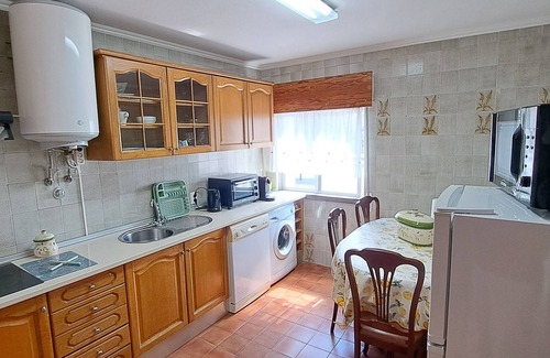 Algueirao - Mem Martins Apartment | Isabel Dream V, 200m from the train, 5 Km from SINTRA.