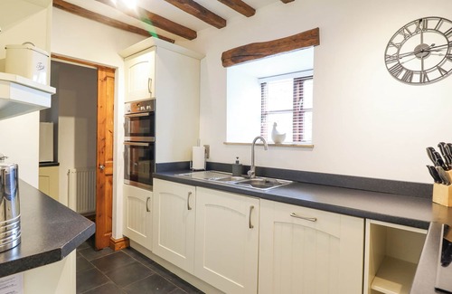 Llanfair Cottage | ISALLT, pet friendly, character holiday cottage in Llanfair