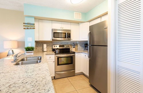 Blue Waters Condo | Island Dreaming in the Heart of Tavernier - Pool, Pickleball & Marina