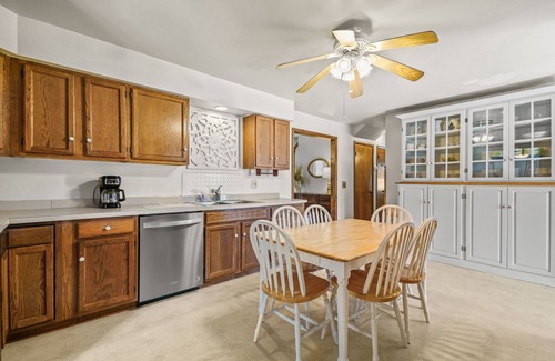 Chincoteague House | Island Estate - Pet friendly; Private pool & dock!