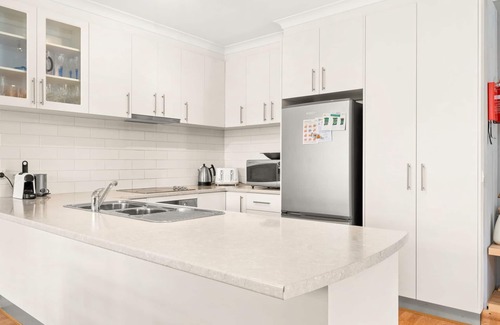 Sunderland Bay House | Island Gem in Sunderland Bay