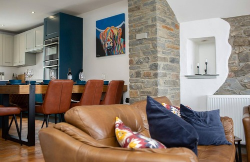 Aberaeron Cottage | Island House, Aberaeron