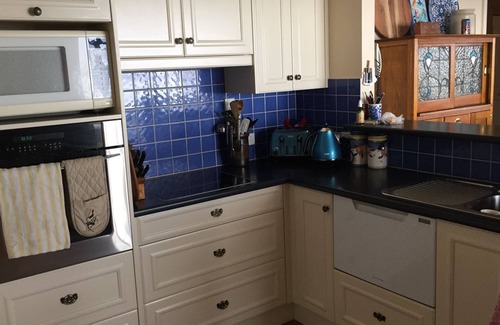 Penneshaw House | Island Rose Retreat - Kangaroo Island