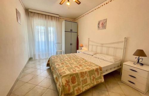 Porto Santa Margherita Apartment | Lovely flat with sunny terrace
