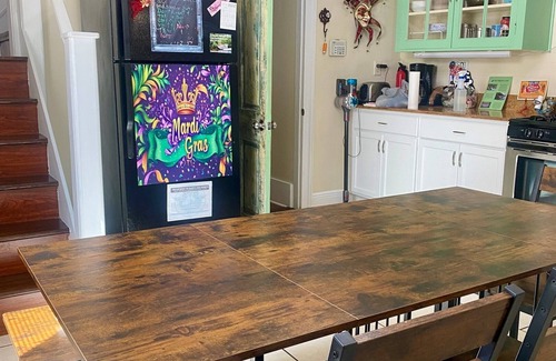Bywater Cottage | It’s about Location 1.4 miles French Quarter & 3 blks to Chartres St & MS River