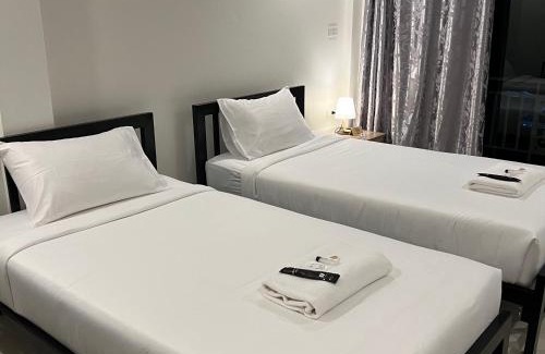 Si Racha House | Ivory House Sriracha