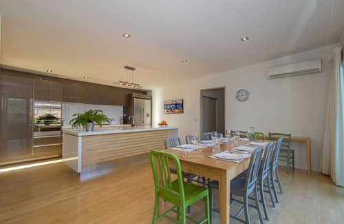 Wanaka House | IVP Island View Place - luxury architect designed with stunning lake views