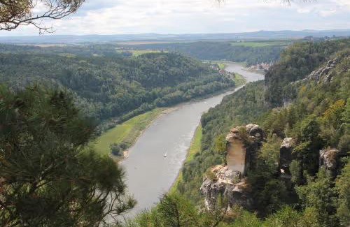 Lohmen Apartment | Jörgs Ferienwohnung Lohmen