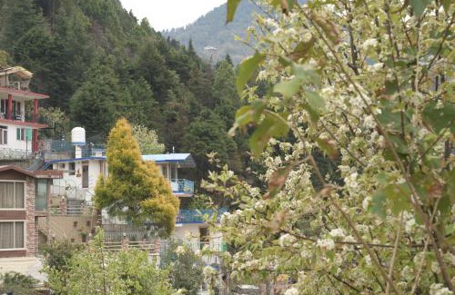 Mussoorie House | Jaadooghar Rainbow Farms