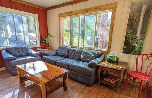 North Fork Hostel | Jackass Hostel