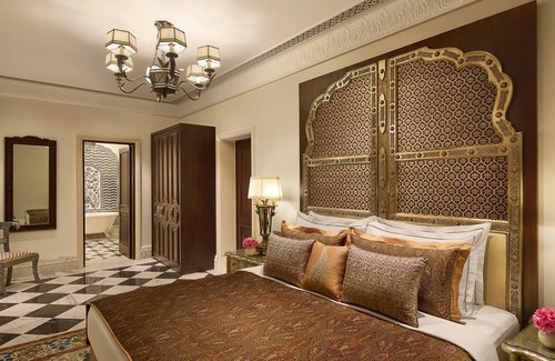 Jaipur Hotel | Jai Mahal Palace