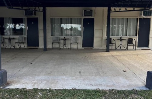 Jambin Hotel | Jambin hotel motel