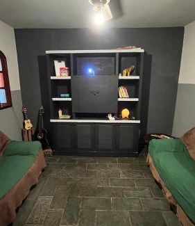 Porto Novo Hostel | Jamboo Saqua Hostel