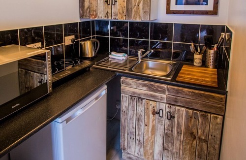 Dowlais Apartment | James Place @ Dowlais