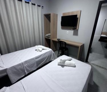 Matias Cardoso Hotel | Jansen Palace Hotel e Restaurante