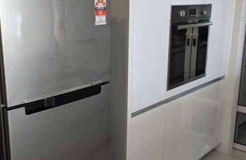 Seri Tanjung Pinang Condo | Jazz 222: Cosy 2-Bedroom Suite with Seaview