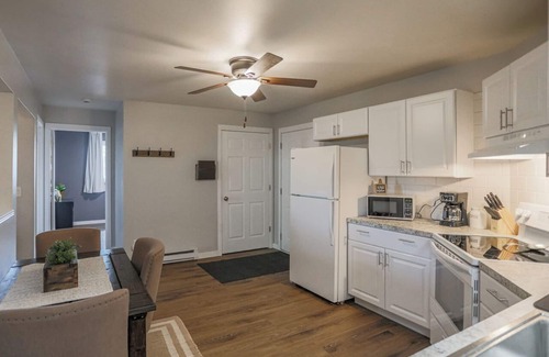 Weston Apartment | Jelinek Hideaway Unit 2