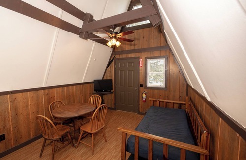 North Java Hotel | Jellystone Park of Western New York