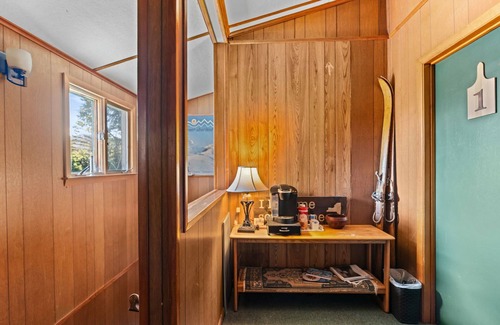 Tannersville Ski Chalet | Jessie's Harvest House