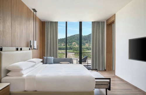 Dhikuli Hotel | Jim Corbett Marriott Resort & Spa