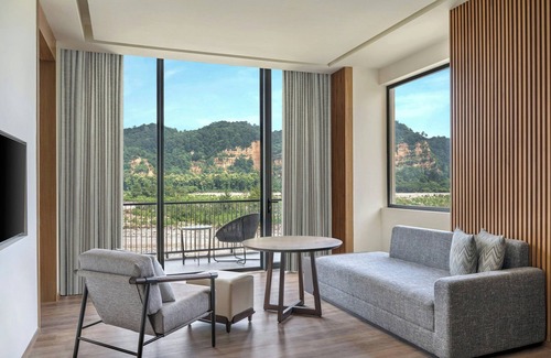 Dhikuli Hotel | Jim Corbett Marriott Resort & Spa