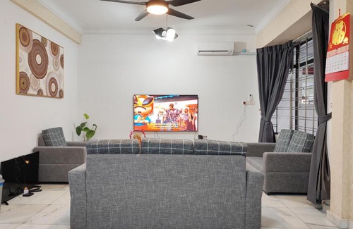 Kota Kinabalu House | Jiuhao Homestay 九号民宿 15pax Stay Near Airport & City by Greenage