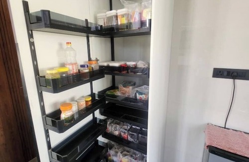 Jaipur House | Jk House. Newly listed, spacious & pet friendly.nn