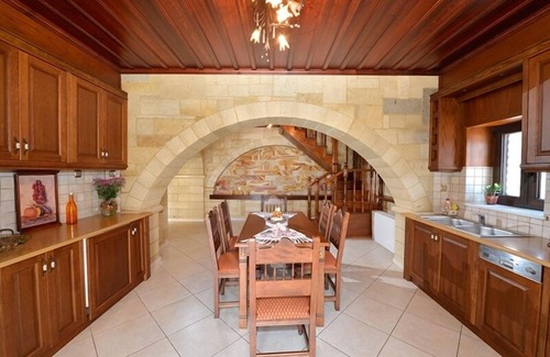 Pyrgos Psilonerou Villa | Joanna Villa, a magnificent historic villa with private pool