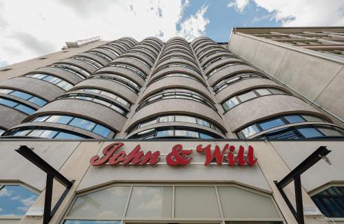 Uberseestadt Hotel | John & Will Silo-Hotel by Guldsmeden