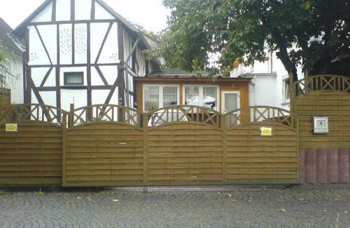 Urbach-Kirchdorf House | Jolanta-Ferienwohnung an der A3