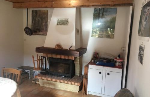 Taussac-la-Billiere House | Jolie petite maison dans hameau en pleine nature