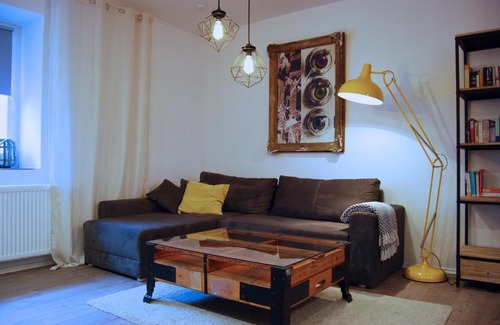 Pempelfort Apartment | Jordan Suite Executive Furnished Apartment