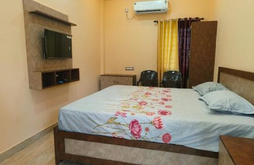Gudiyatham Hotel | Jp Residency