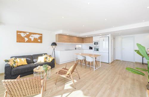 Pedregalejo Apartment | Juan Valera - Bellavista