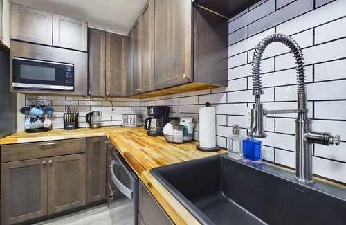 West Juneau House | Juneau 3 bedroom home with Ocean & Mountain Views