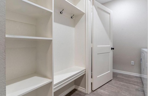 Longview House | Just Passing Through